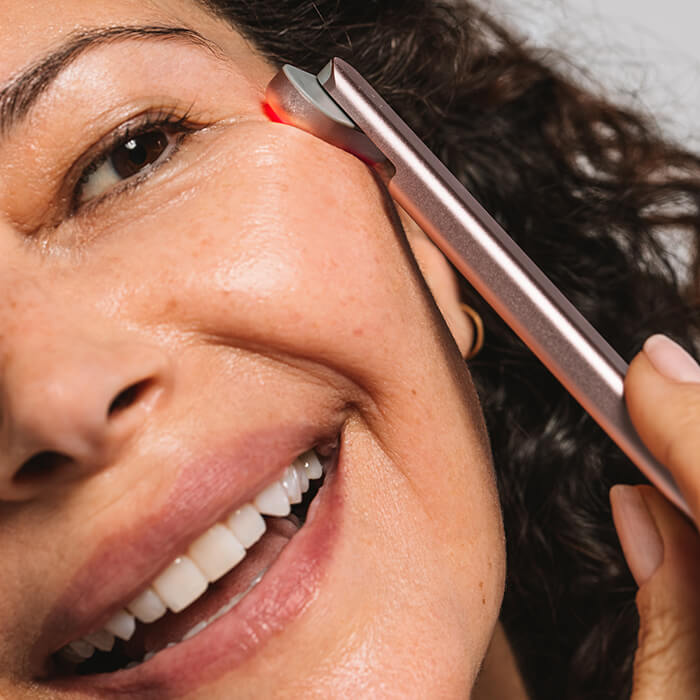 Wandly® I 4-in-1 Skincare Wand with Red Light Therapy - Justsis